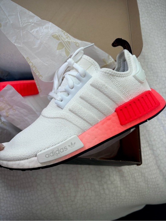 adidas Shoes - NWT❗️Adidas Women’s White Sneakers with Neon Red Accent